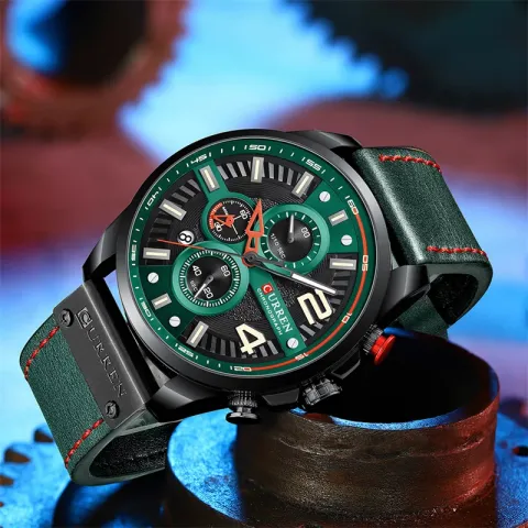 CURREN 8393 — Cronógrafo en cuero