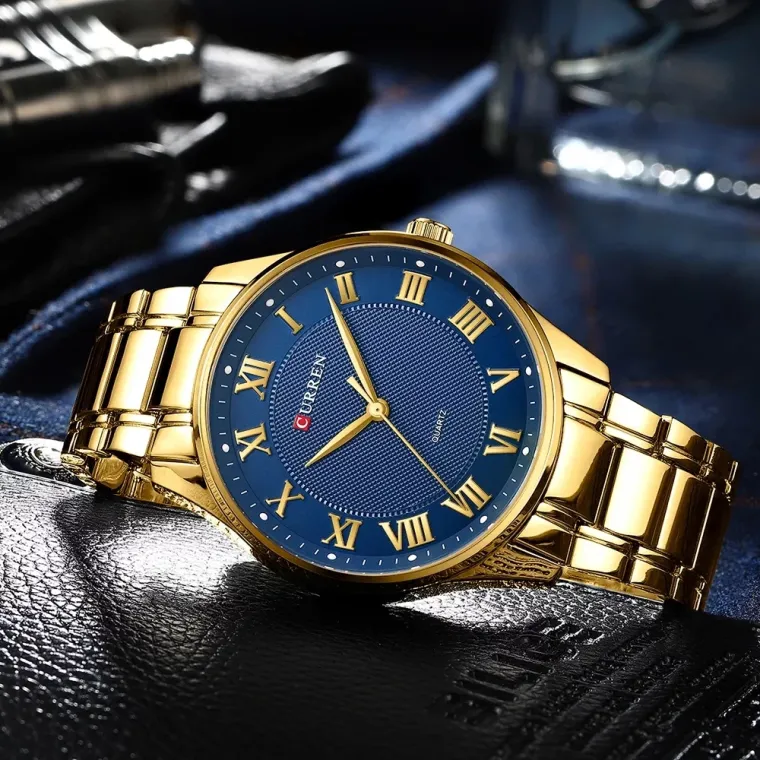 CURREN 8409 — Clásico de acero con números romanos